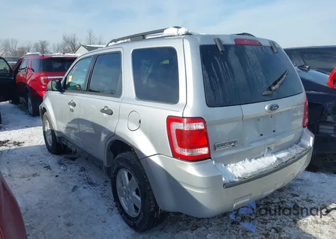 2011 Ford Escape Xlt from USA, damaged, VIN 1FMCU9D72BKB04053